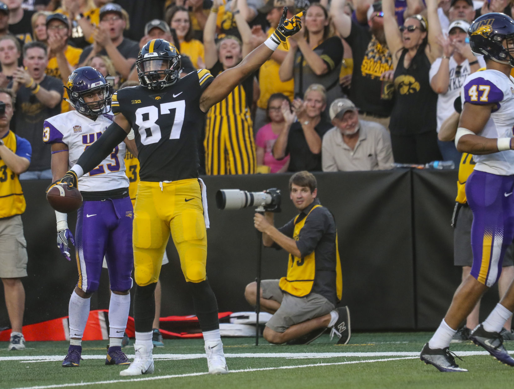 091518-Iowa-UNI-021